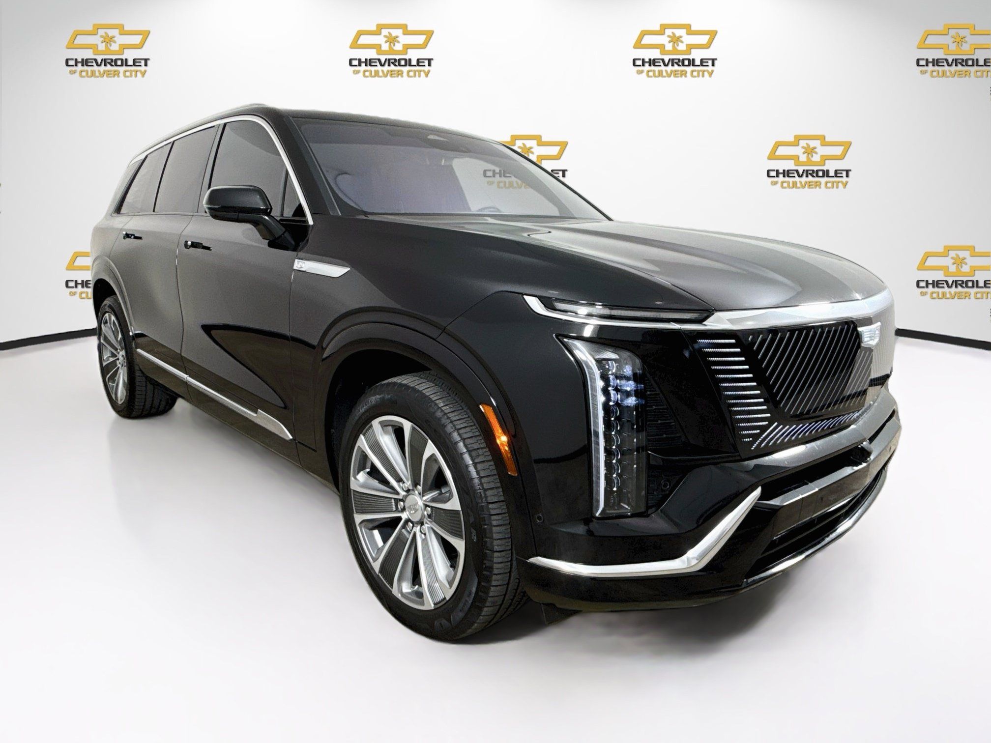 Used 2026 Cadillac Vistiq Luxury AWD/4WD image 3
