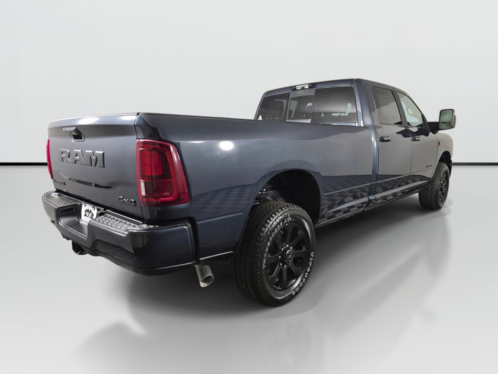 New 2026 RAM 2500 Laramie AWD/4WD image 4