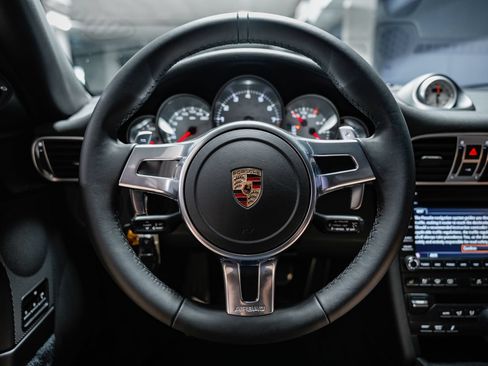 Used 2009 Porsche 911 Carrera 4S AWD/4WD image 10