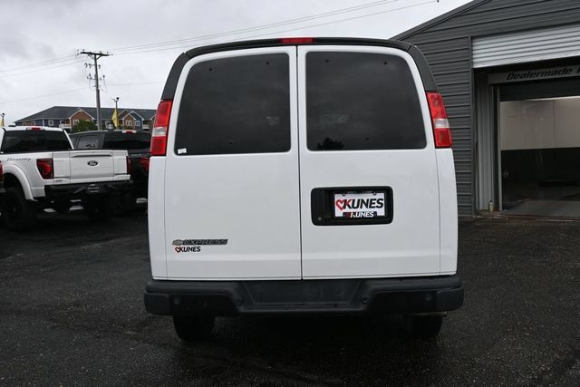 Used 2023 Chevrolet Express 3500 LS RWD image 6