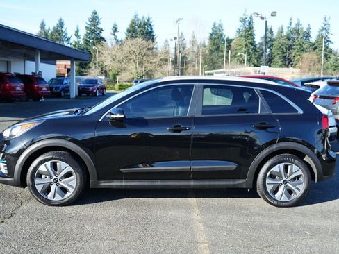 Used 2019 Kia Niro EX Premium w/ Cold Weather Package 1.0 image 9