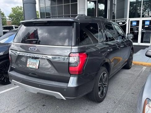 Used 2020 Ford Expedition Limited w/ Special Edition Package AWD/4WD image 4