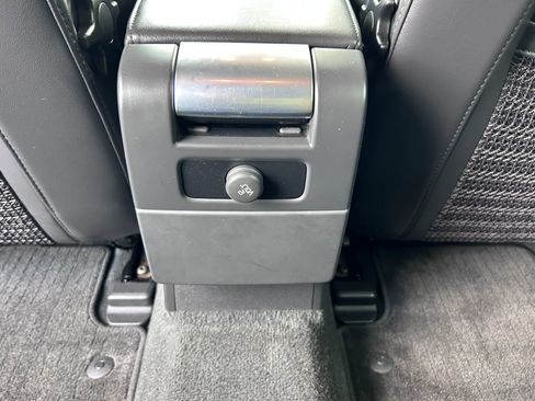 Used 2014 Volvo XC70 T6 image 36