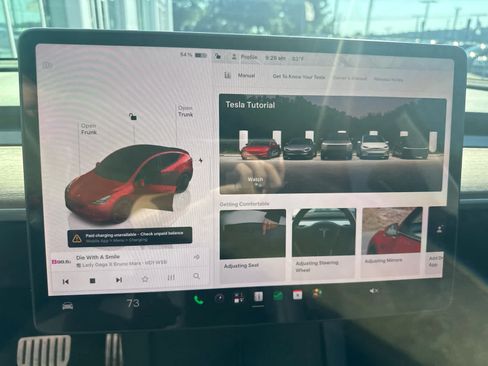 Used 2022 Tesla Model Y Performance AWD/4WD image 9