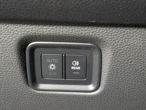 New 2026 Porsche Cayenne Coupe image 36