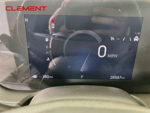Used 2025 Buick Encore GX Preferred FWD image 18