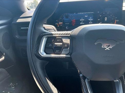 Used 2024 Ford Mustang Coupe RWD image 11