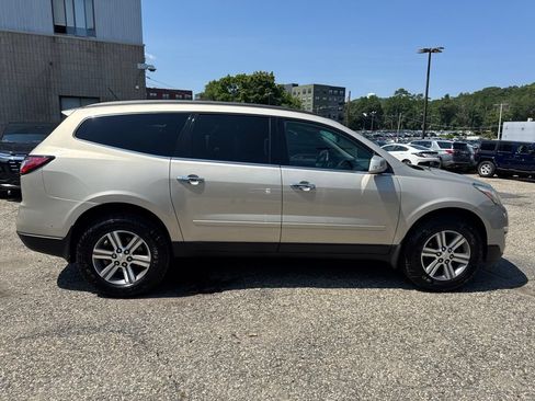 Used 2015 Chevrolet Traverse LT AWD/4WD image 8