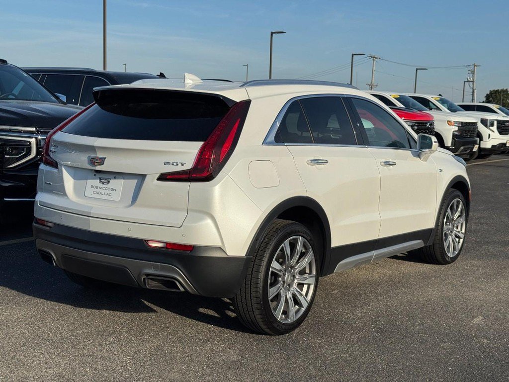 Certified 2019 Cadillac XT4 Premium Luxury AWD/4WD image 3