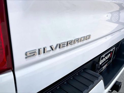 Used 2023 Chevrolet Silverado 1500 Custom RWD image 31