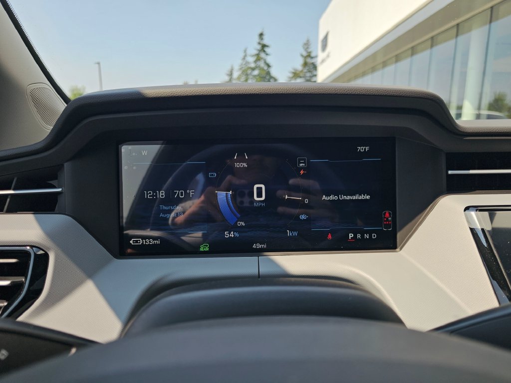 New 2027 Chevrolet Bolt RS FWD image 27