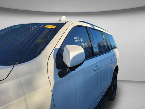 Used 2021 Cadillac Escalade Sport image 25