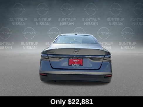 Used 2026 Nissan Sentra SV w/ Floor Mat Package FWD image 4