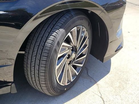 New 2026 Hyundai Sonata Limited image 6