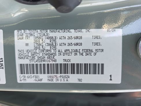 Used 2024 Toyota Tundra SR5 w/ SR5 Convenience Package image 33