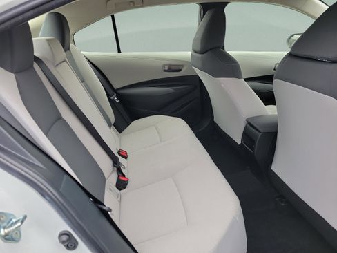 Used 2022 Toyota Corolla LE image 21