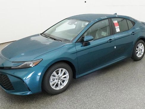 New 2026 Toyota Camry LE FWD image 1