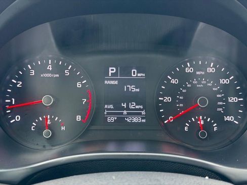 Used 2023 Kia Rio LX FWD image 21