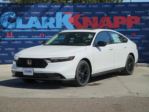 New 2025 Honda Accord SE image 1