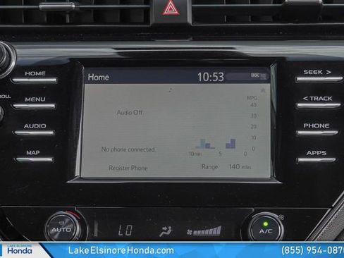 Used 2019 Toyota Camry SE FWD image 21