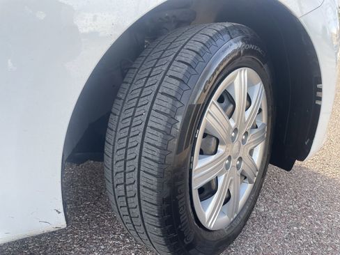 Used 2021 Kia Rio LX image 9