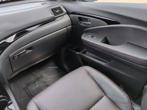 Used 2020 Honda Ridgeline Black Edition image 18
