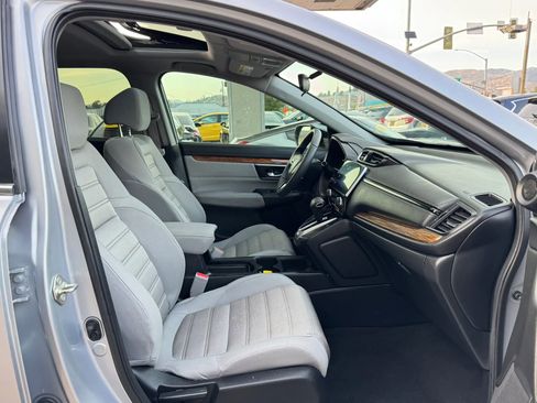 Used 2017 Honda CR-V EX image 27