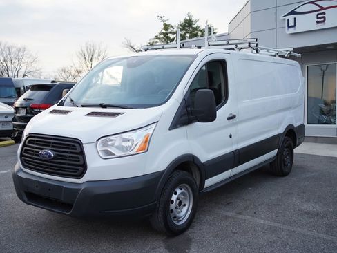 Used 2016 Ford Transit 250 130 Low Roof RWD image 1
