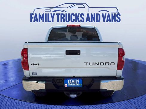 Used 2017 Toyota Tundra SR5 AWD/4WD image 4