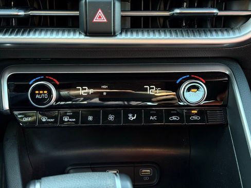 Used 2023 Kia K5 GT-Line image 42