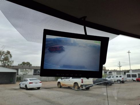 Used 2021 Chevrolet Express 3500 w/ Power Convenience Package image 10