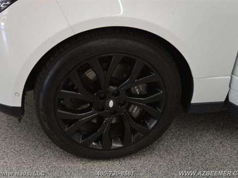Used 2019 Land Rover Range Rover HSE image 45
