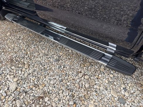 Used 2023 Chevrolet Silverado 1500 LT image 34