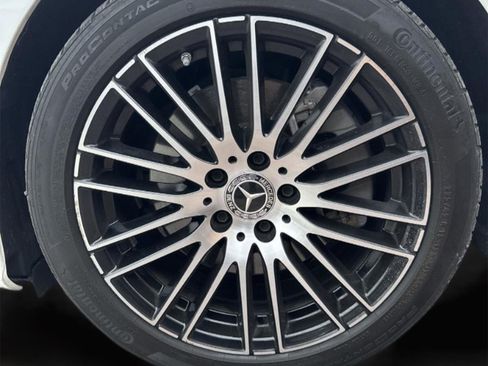 Used 2025 Mercedes-Benz C 300 4MATIC Sedan image 16