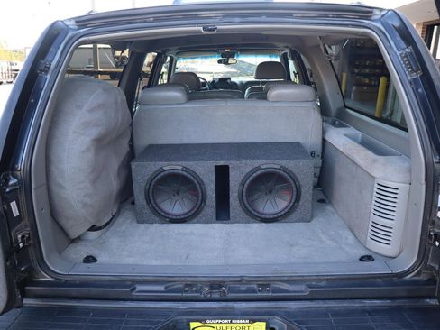 Used 1999 Chevrolet Suburban 2WD w/ Preferred Equipment Group 3 image 36