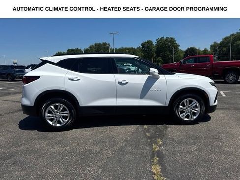 Used 2021 Chevrolet Blazer LT AWD/4WD image 2