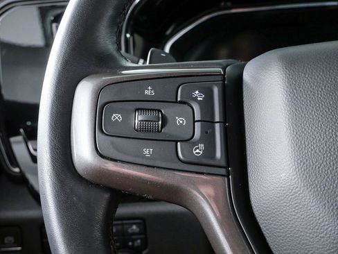 Used 2022 Chevrolet Silverado 1500 ZR2 w/ Technology Package AWD/4WD image 11