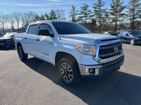 Used 2014 Toyota Tundra SR5 w/ TRD Off Road Package image 3