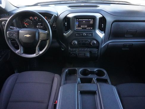 Used 2024 Chevrolet Silverado 1500 Custom AWD/4WD image 25