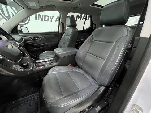 Used 2019 Chevrolet Traverse Premier w/ LPO, Floor Liner Package AWD/4WD image 14