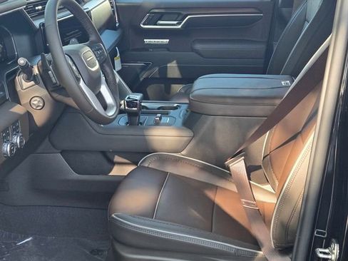 New 2026 GMC Sierra 1500 Denali w/ Denali Reserve Package image 17