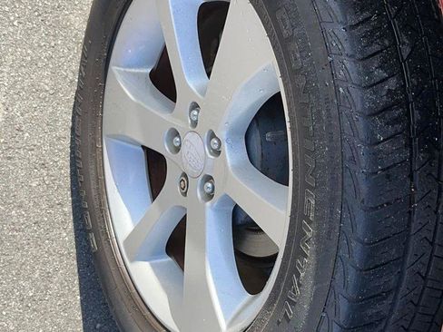 Used 2014 Subaru Outback 2.5i Premium w/ Moonroof Package AWD/4WD image 14