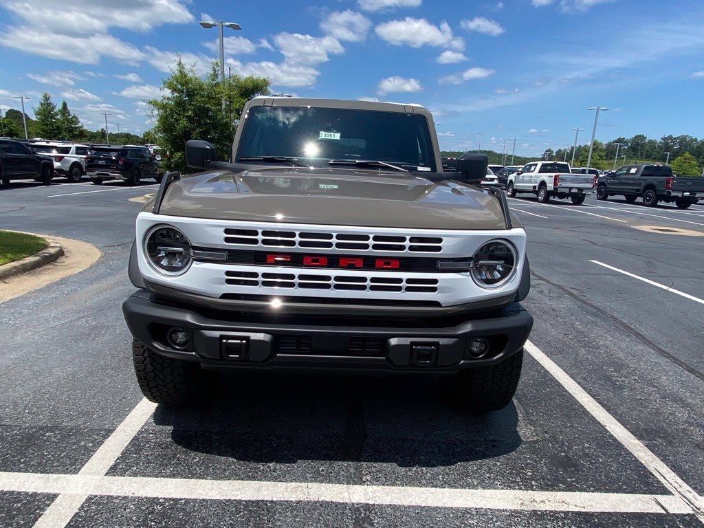 New 2026 Ford Bronco Heritage Edition AWD/4WD image 2