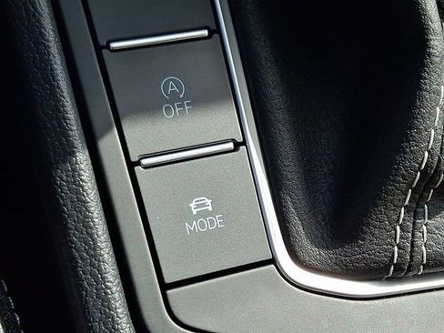 Used 2024 Volkswagen Jetta SEL FWD image 26