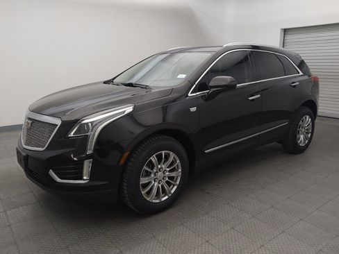 Used 2019 Cadillac XT5 Luxury FWD image 2