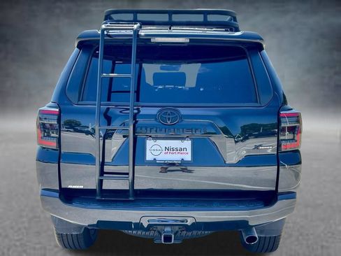 Used 2024 Toyota 4Runner SR5 Premium w/ Moonroof Package AWD/4WD image 7