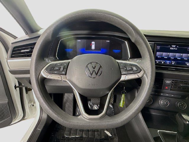 Used 2022 Volkswagen Jetta Sport FWD image 11