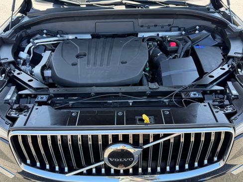 Certified 2023 Volvo XC60 B5 Ultimate w/ Climate Package AWD/4WD image 41