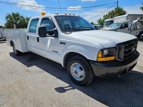 Used 1999 Ford F350 2WD Crew Cab DRW Super Duty image 2