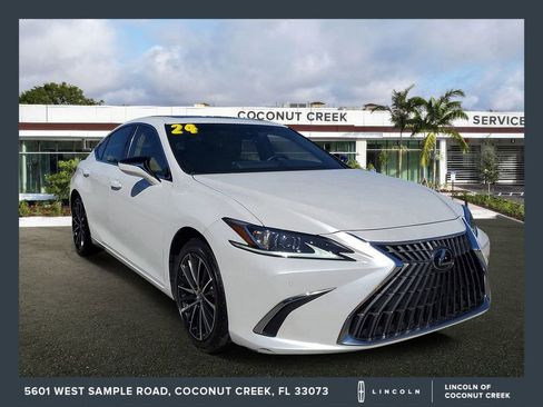Used 2024 Lexus ES 300h w/ Premium Package image 1
